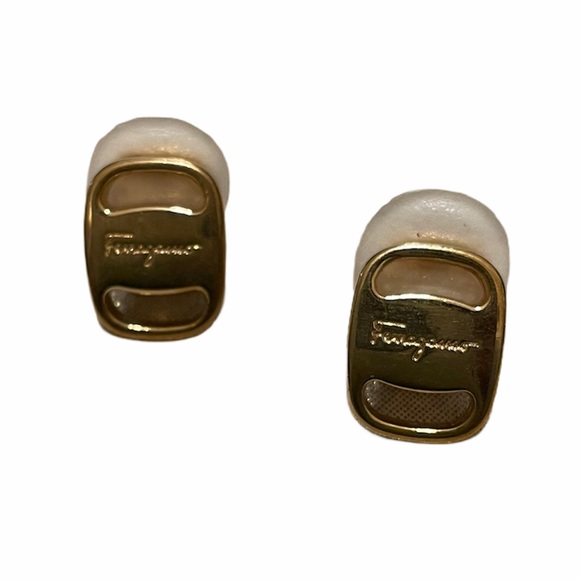 🎉HOST PICK🎉Salvatore Ferragamo Clip-On Earrings - Picture 4 of 7